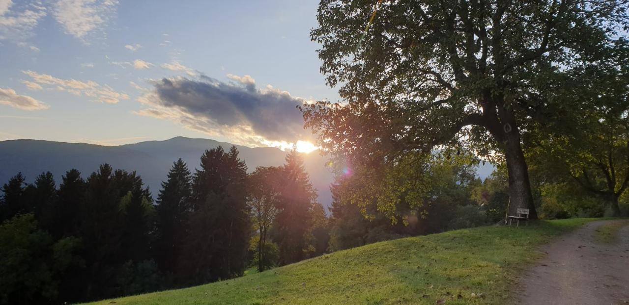 Berggasthof Karlbauer Lendorf Bagian luar foto